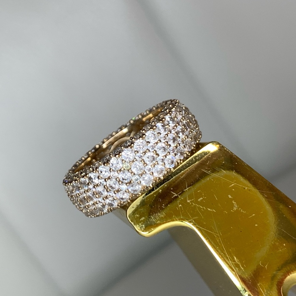 RHINESTONE INFINITY RING